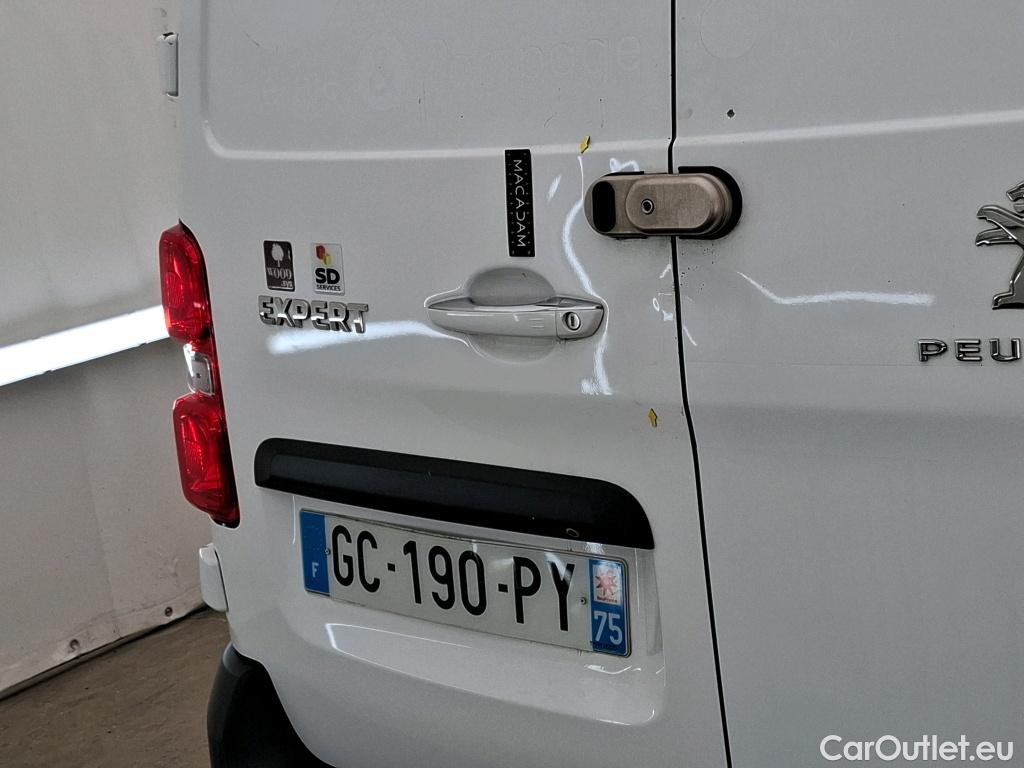  Peugeot  Expert  Fourgon Urban Compact 2.0 HDi 120CV BVA8 E6d #18