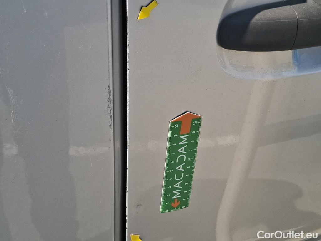  Mercedes  Sprinter MERCEDES-BENZ  / 2018 / 4P / Fourgon tôlé 317 FG 37 3,5t PRO Prop Léger #15