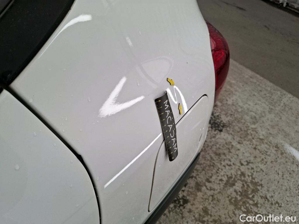  Citroen  C3  Société Feel Nav 1.2 PureTech 80CV BVM5 E6d #9