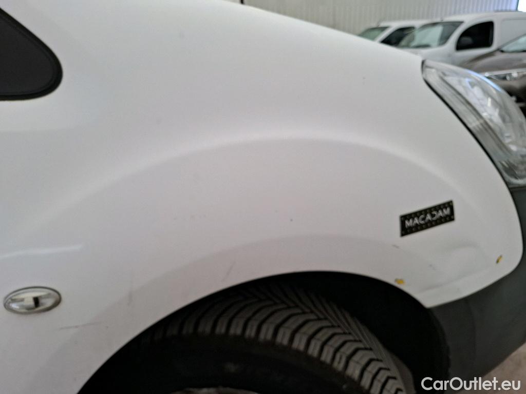  Citroen  Berlingo  Fourgon Business L1 (Court) 1.6 100CV BVM5 E6 #1