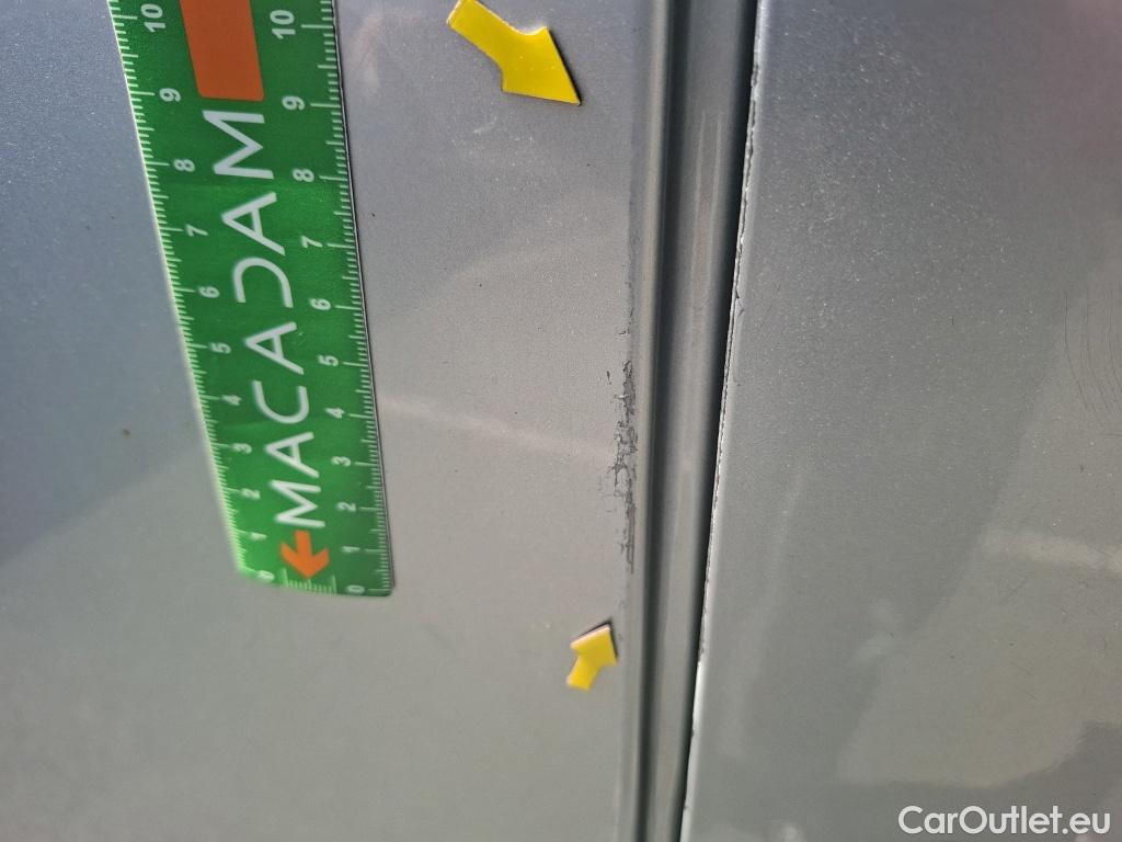  Mercedes  Sprinter MERCEDES-BENZ  / 2018 / 4P / Fourgon tôlé 317 FG 37 3,5t PRO Prop Léger #70