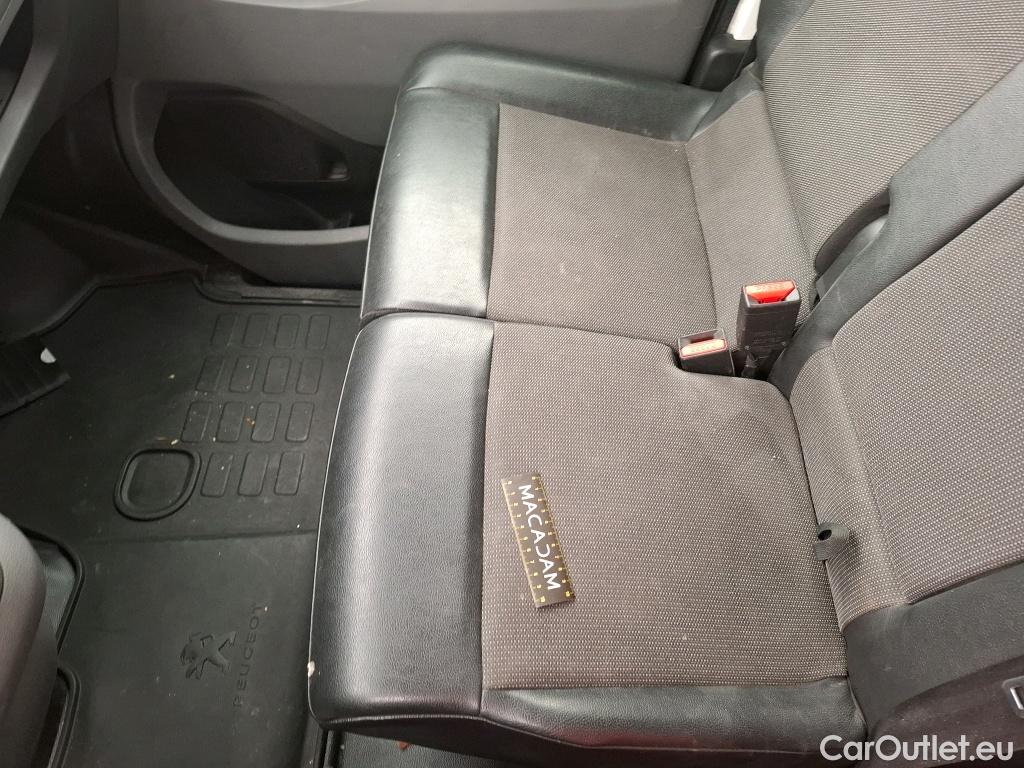  Peugeot  Expert  Fourgon Urban Compact 2.0 HDi 120CV BVA8 E6d #39
