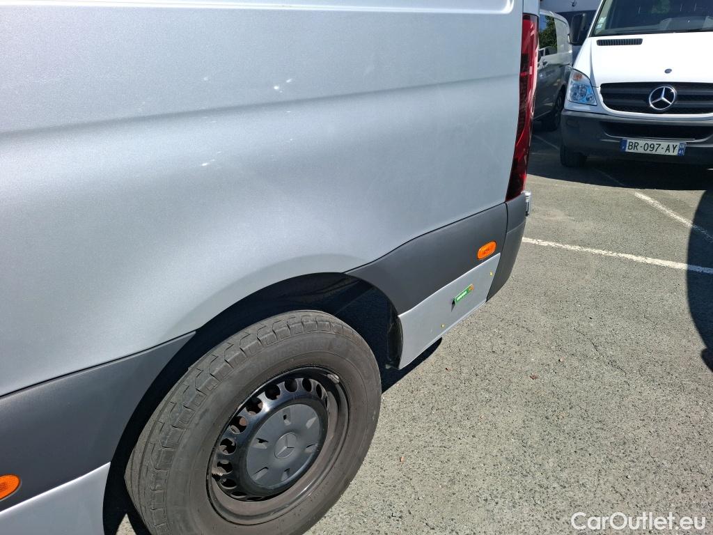  Mercedes  Sprinter MERCEDES-BENZ  / 2018 / 4P / Fourgon tôlé 317 FG 37 3,5t PRO Prop Léger #9