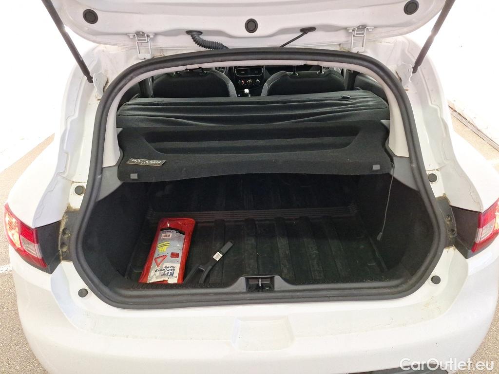  Renault  Clio  IV Air 1.5 dCi 90CV BVM5 E6 #37