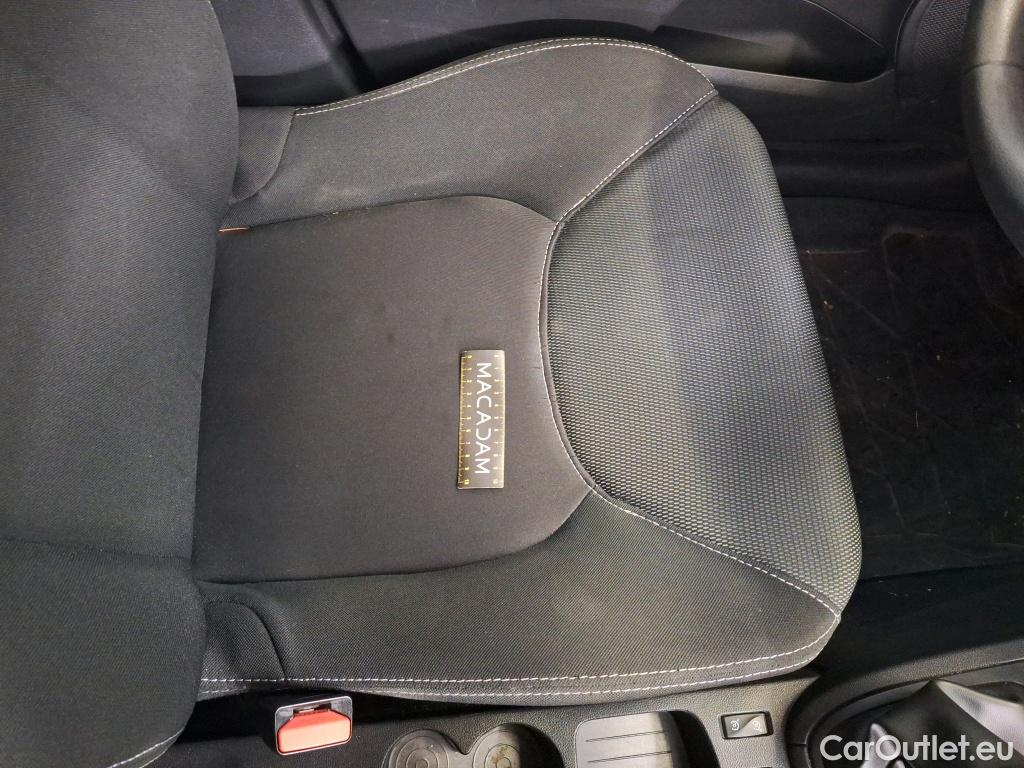  Renault  Clio  IV Air 1.5 dCi 90CV BVM5 E6 #32