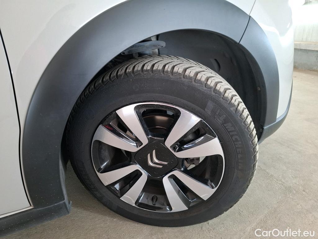  Citroen  C3 CITROEN  / 2020 / 5P / Berline PureTech 110 S&S EAT6 Shine #1