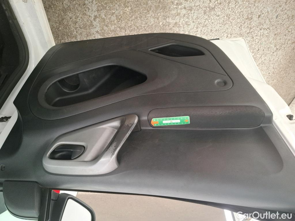  Citroen  Berlingo  Feel 1.2 PureTech 110CV BVM5 E6 #22