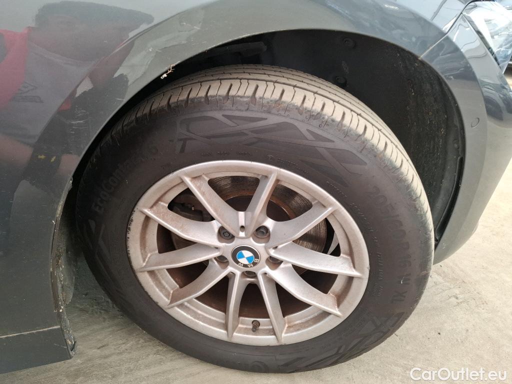  Bmw  Serie 3 BMW Série 3 Berline / 2018 / 4P / Berline 320i 184ch Business Design BVA8 #20