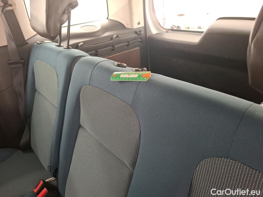  Citroen  Berlingo  Feel 1.2 PureTech 110CV BVM5 E6 #12