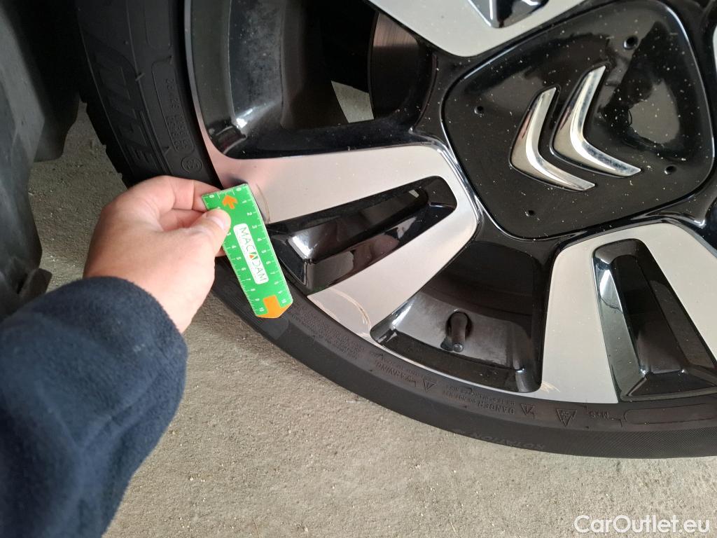  Citroen  C3 CITROEN  / 2020 / 5P / Berline PureTech 110 S&S EAT6 Shine #5