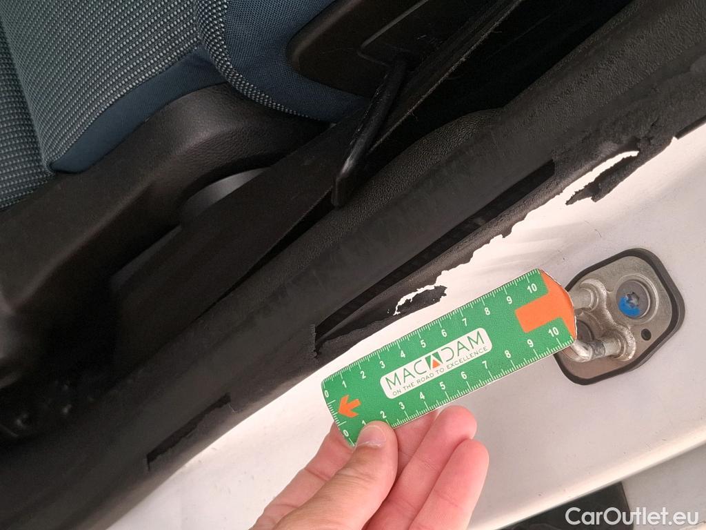  Citroen  Berlingo  Feel 1.2 PureTech 110CV BVM5 E6 #18
