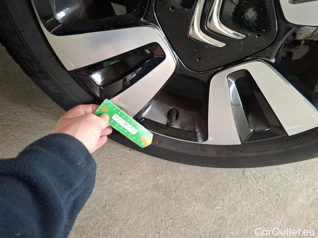  Citroen  C3 CITROEN  / 2020 / 5P / Berline PureTech 110 S&S EAT6 Shine #6