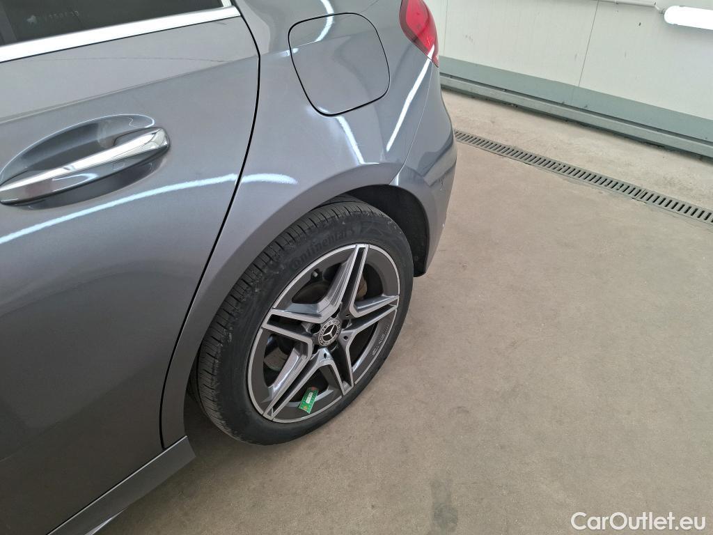  Mercedes  A-Klasse MERCEDES-BENZ Classe A Compact / 2018 / 5P / Berline A 250 e AMG Line 8G-DCT #27