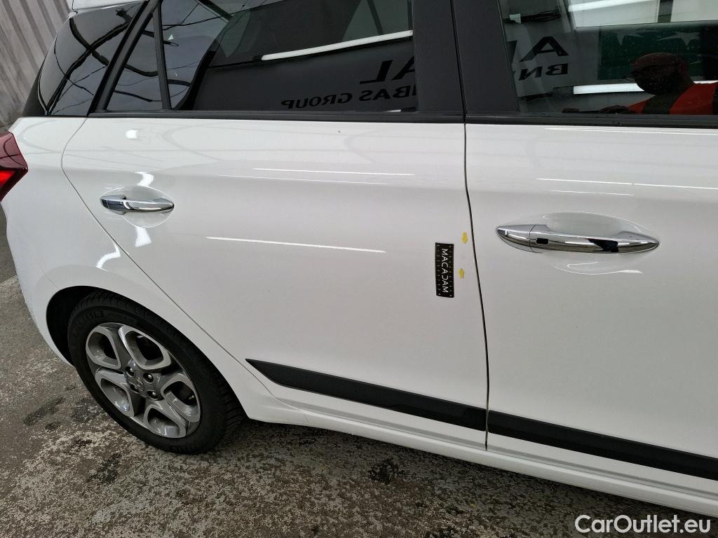  Hyundai  i20  Creative 1.0 100CV BVA7 E6dT #17
