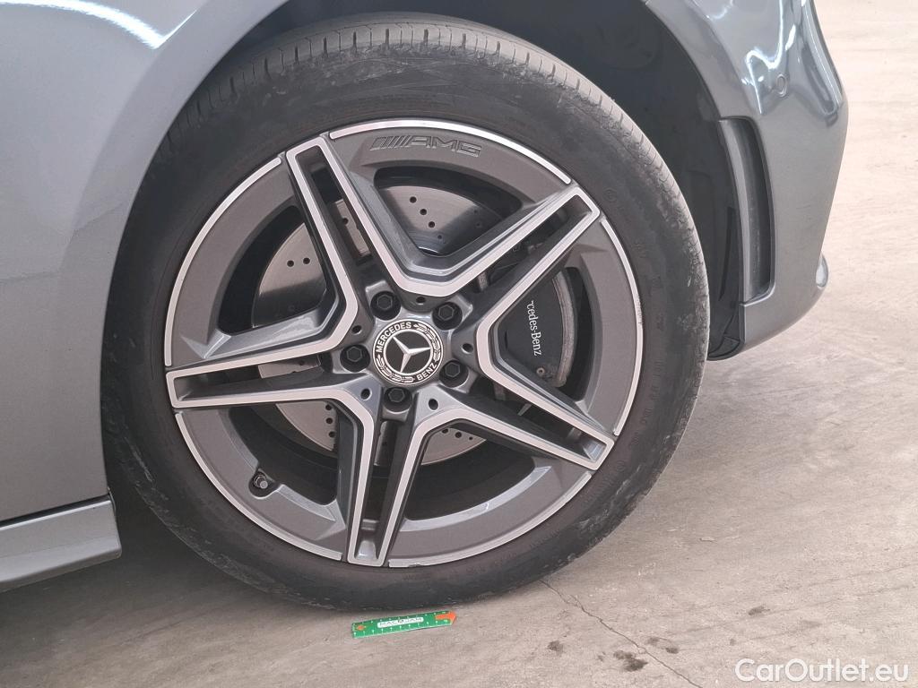  Mercedes  A-Klasse MERCEDES-BENZ Classe A Compact / 2018 / 5P / Berline A 250 e AMG Line 8G-DCT #9