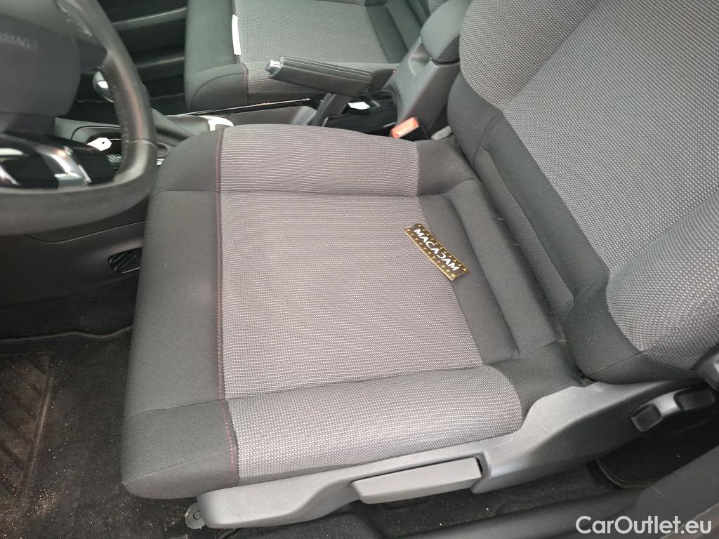  Citroen  C4 Cactus CITROEN  / 2017 / 5P / Berline PureTech 130 S&S EAT6 Shine #17