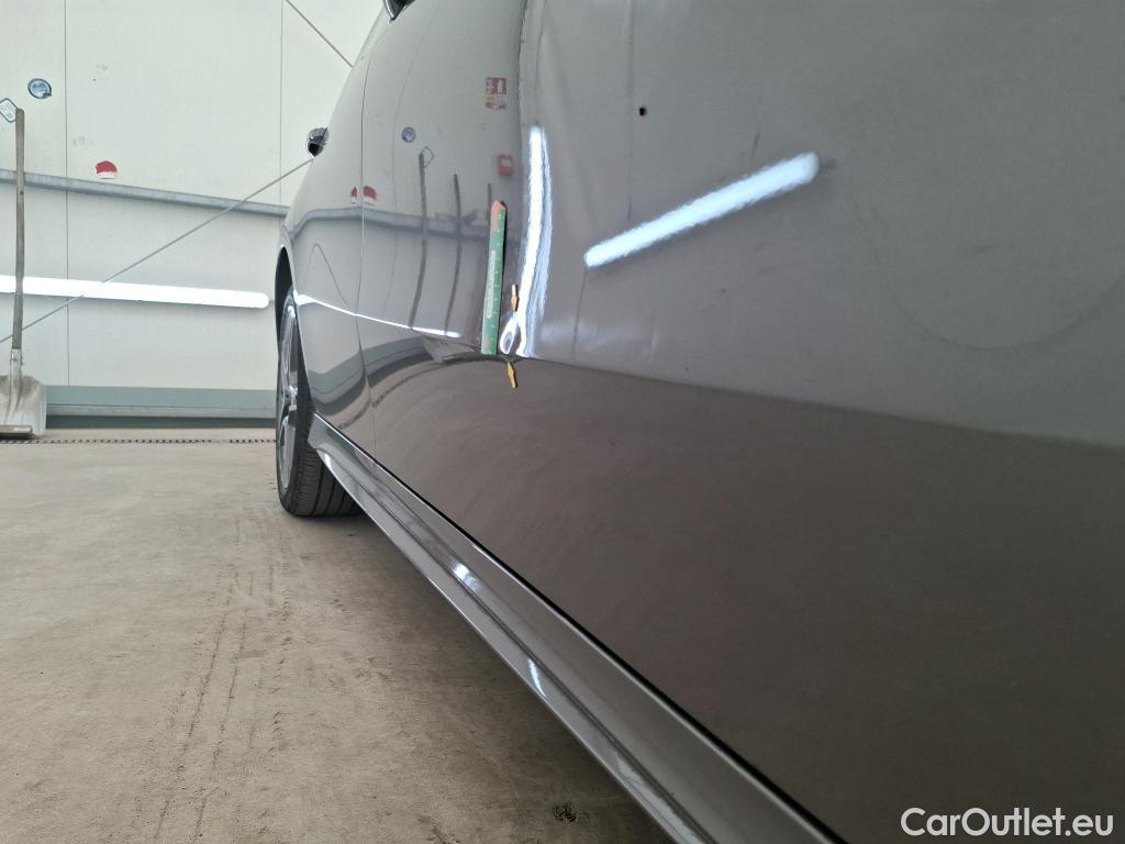  Mercedes  A-Klasse MERCEDES-BENZ Classe A Compact / 2018 / 5P / Berline A 250 e AMG Line 8G-DCT #41