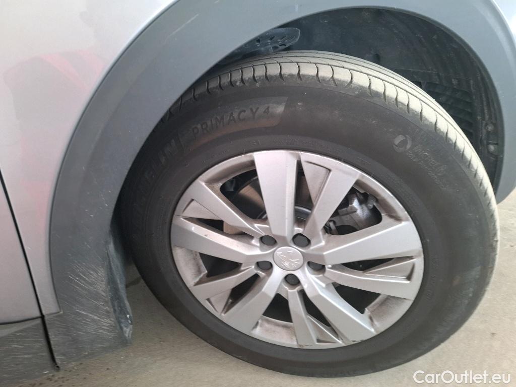  Peugeot  3008  Active Business 1.5 HDi 130CV BVA8 E6d #17