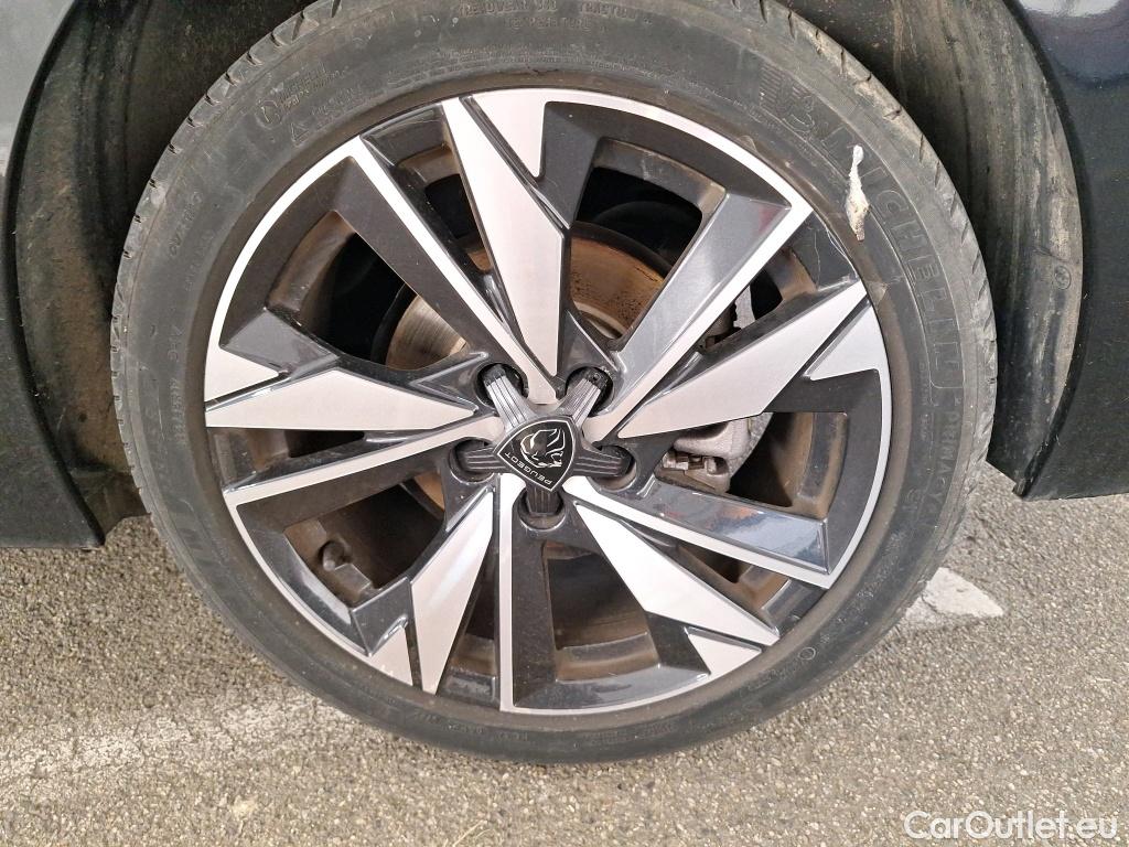  Peugeot  308  Allure 1.5 HDi 130CV BVA8 E6d #50