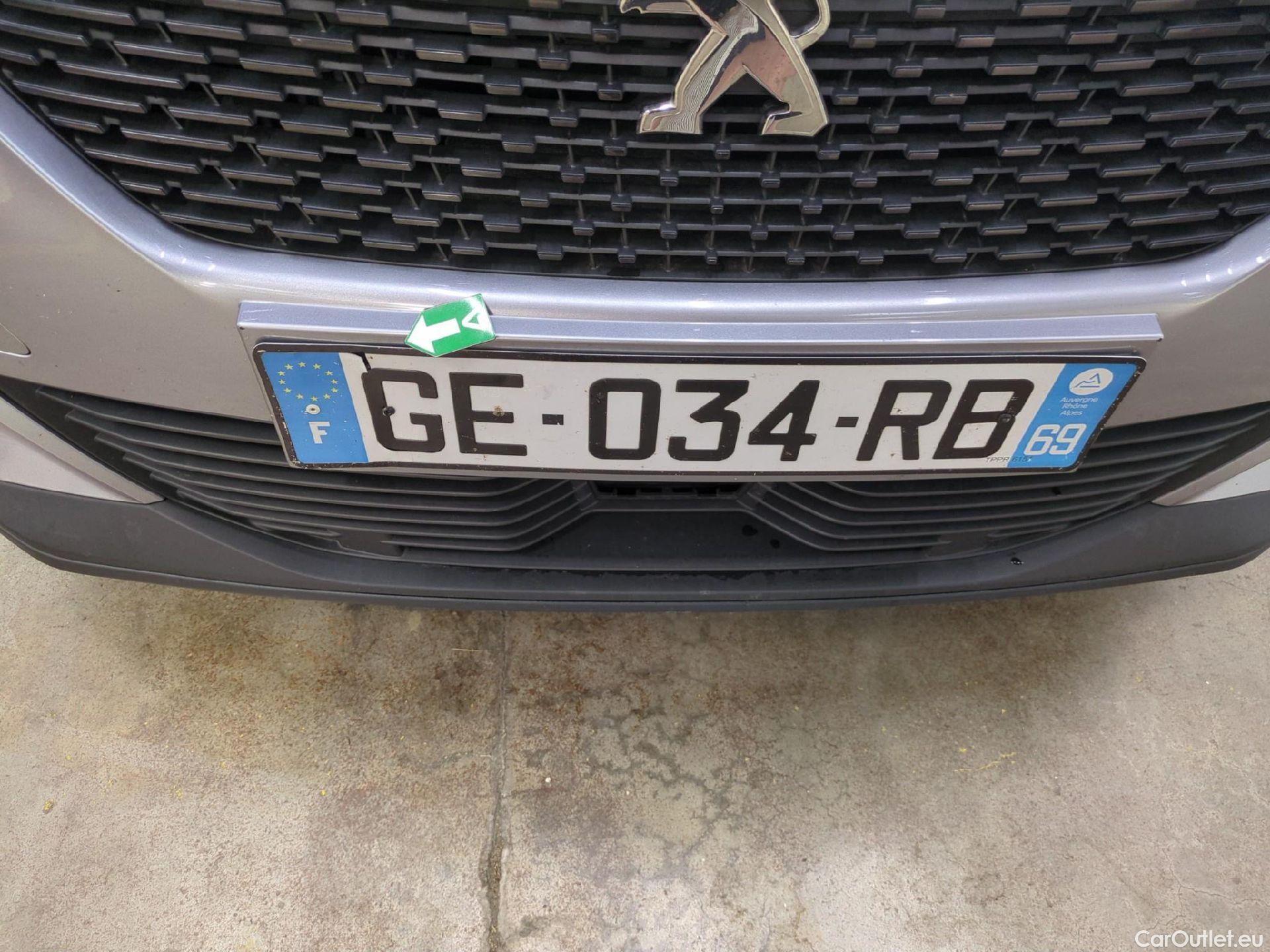  Peugeot  2008  Active Pack 1.2 PureTech 130CV BVA8 E6d #16