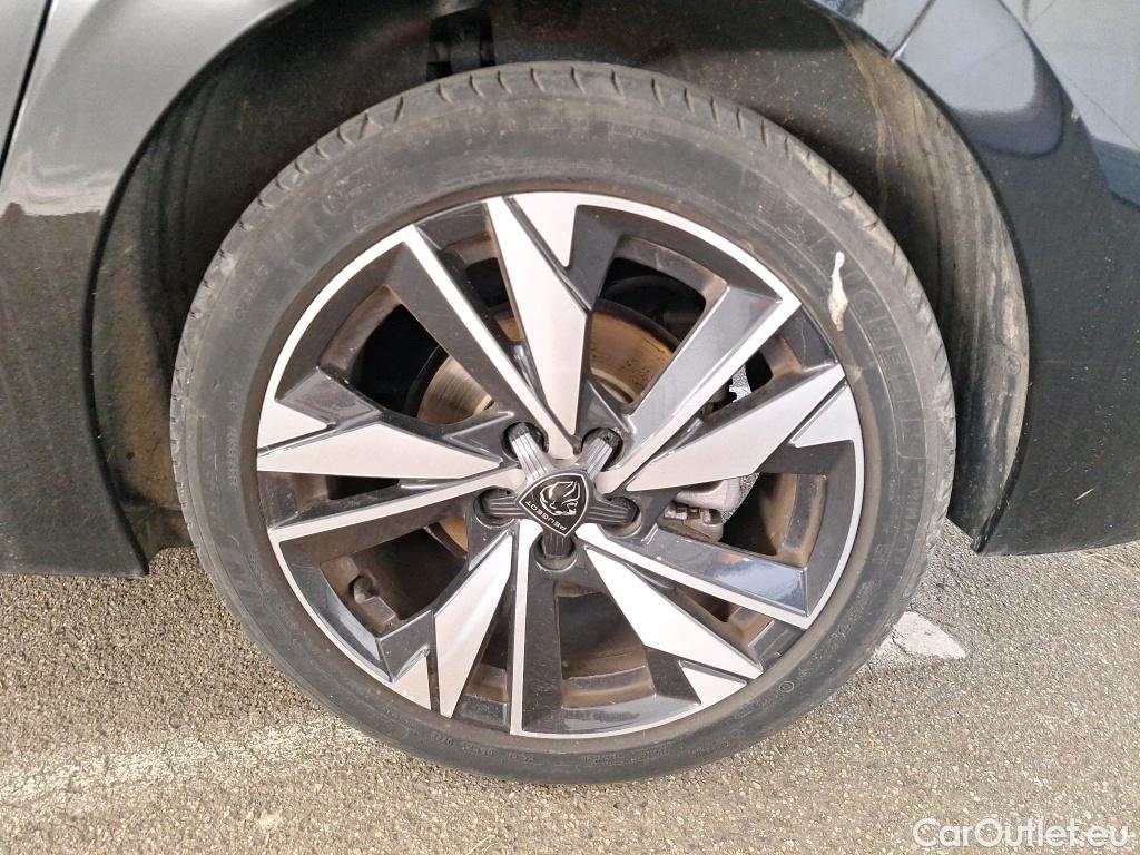  Peugeot  308  Allure 1.5 HDi 130CV BVA8 E6d #20