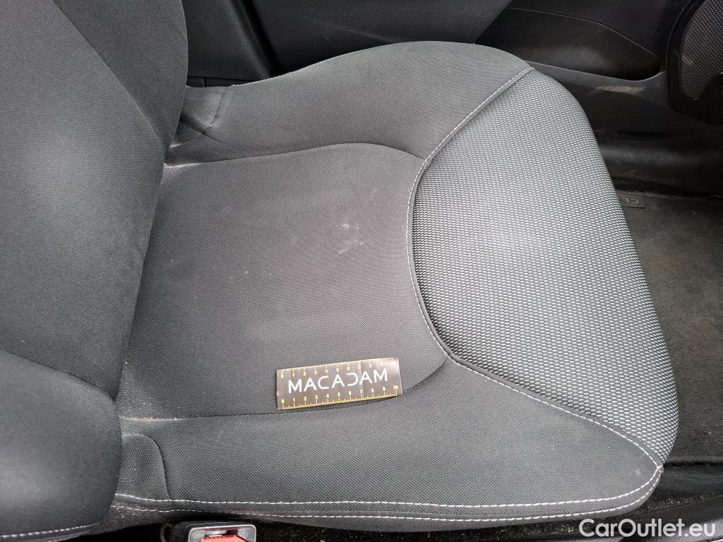  Renault  Clio  IV Business 0.9 TCe 90CV BVM5 E6 #23