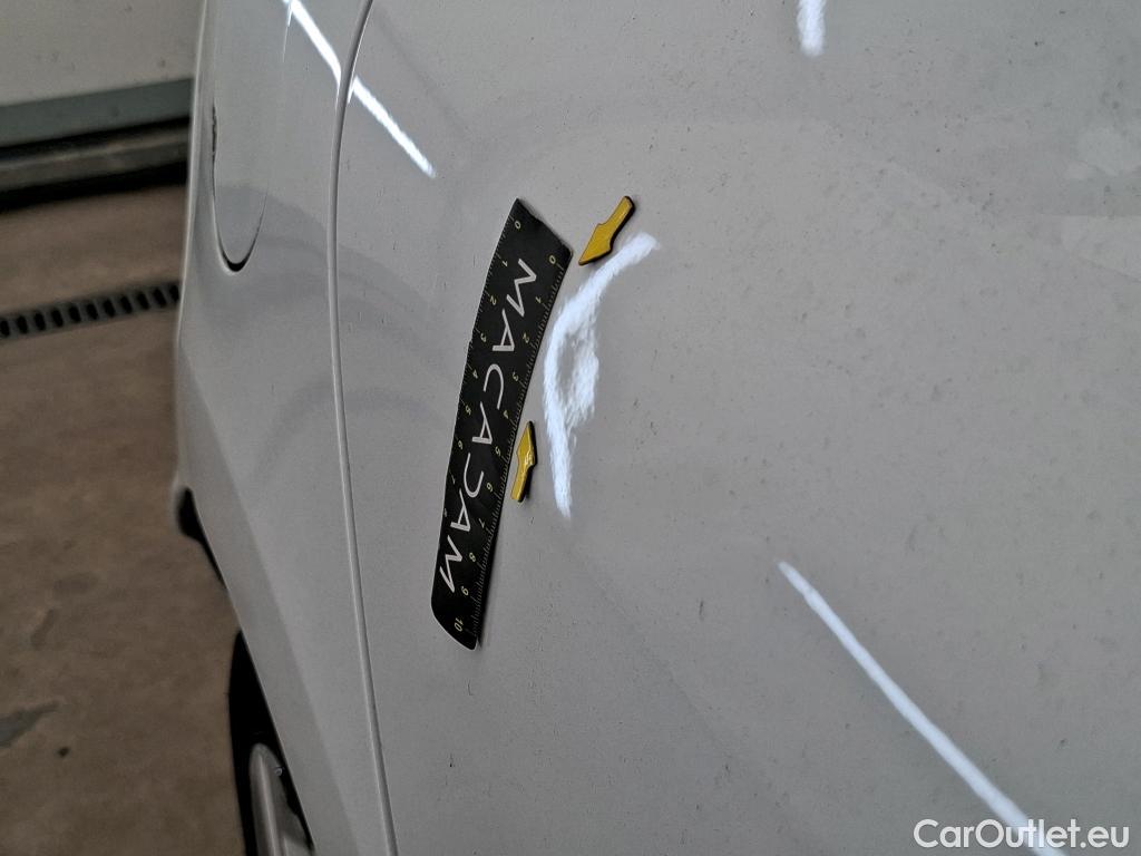  Renault  Clio  IV Business 0.9 TCe 90CV BVM5 E6 #14