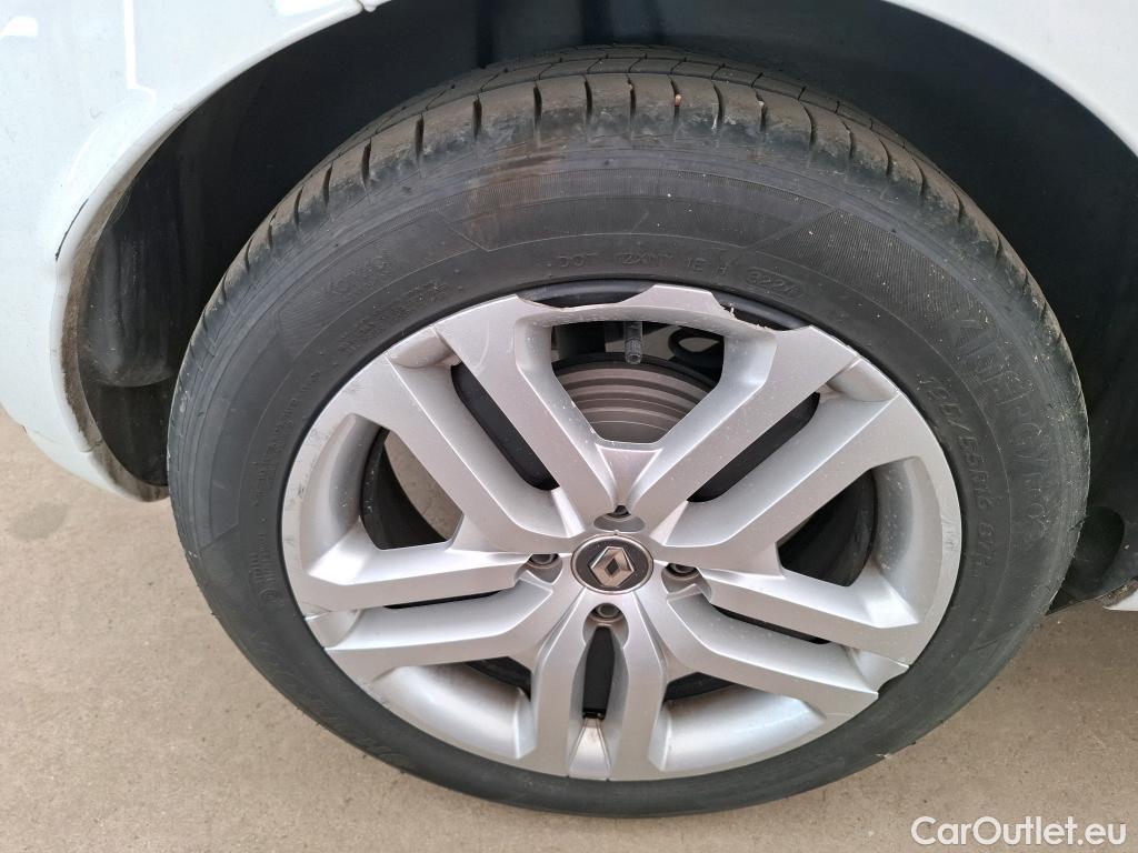  Renault  Clio  IV Business 0.9 TCe 90CV BVM5 E6 #27