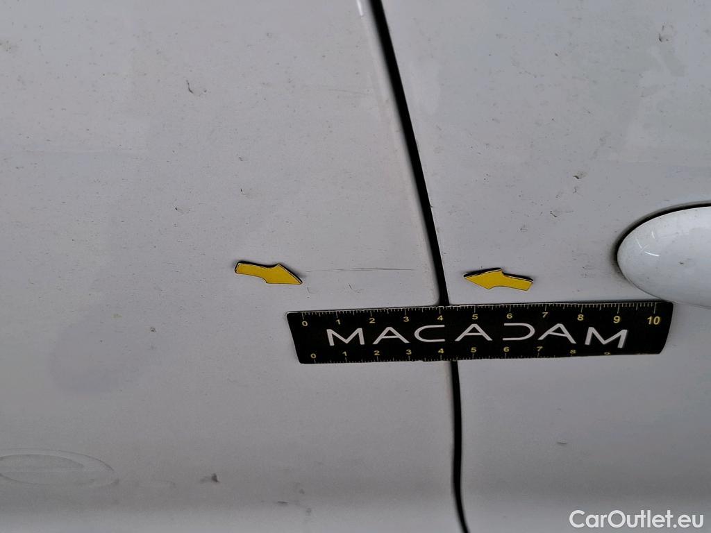  Renault  Clio  IV Business 0.9 TCe 90CV BVM5 E6 #15