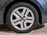  Renault  Clio RENAULT  / 2019 / 5P / BERLINA 1.6 HYBRID E-TECH 103KW ZEN (AUTOCARRO) #17