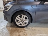  Renault  Clio RENAULT  / 2019 / 5P / BERLINA 1.6 HYBRID E-TECH 103KW ZEN (AUTOCARRO) #69
