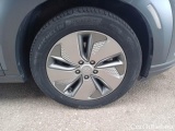  Hyundai  Konna HYUNDAI KONA / 2017 / 5P / SUV EV XPRIME+ 39 KWH #17