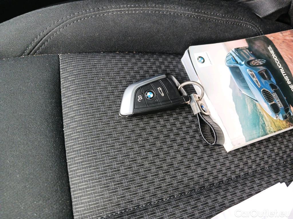 Bmw  X1 Serie  sDrive 18i Advantage 1.5 140CV AT7 E6dT #1