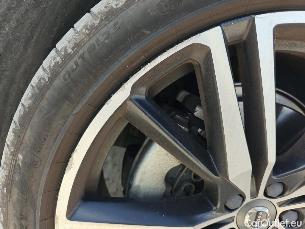  Volvo  XC60  R Design Plug-In Hybrid AWD 2.0 T8 Twin Engine 390CV AT8 E6dT #13