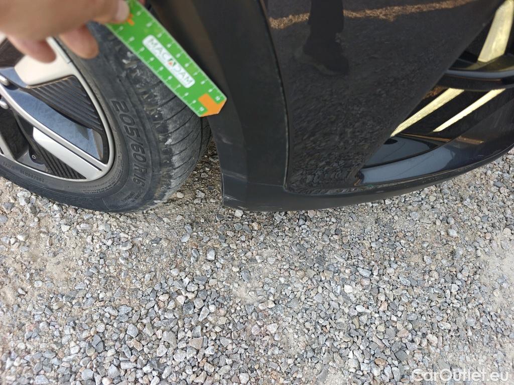  KIA  Niro  Drive 1.6 105CV AT6 E6d #36