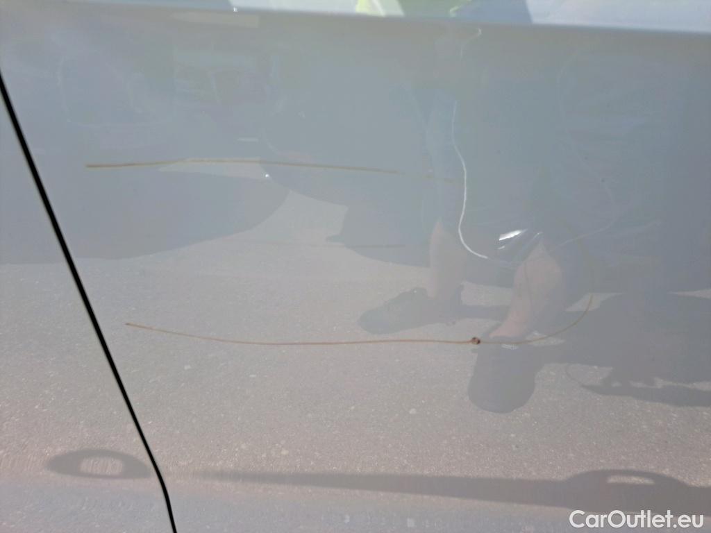  Volkswagen  Golf  VII Berlina e-35kWh #10