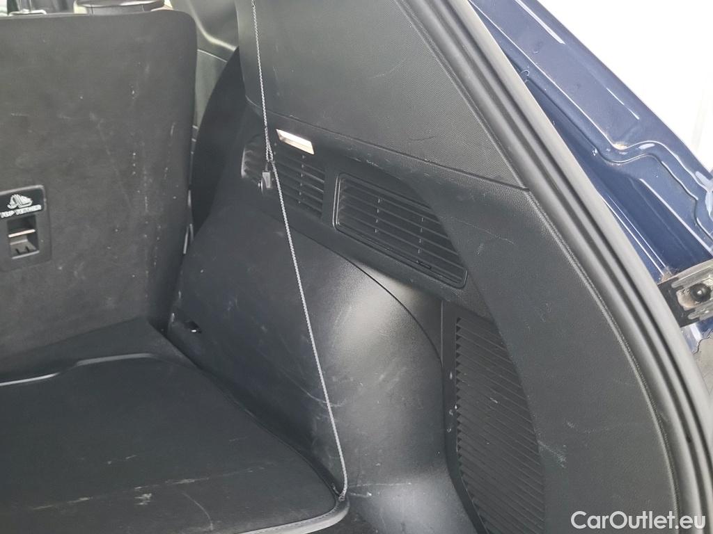 Ford  Kuga  Titanium Hybrid 2.5 190CV ATV E6d #10