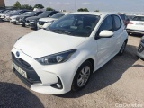  Toyota  Yaris TOYOTA  / 2020 / 5P / berlina con portón 1.5 120H Business Plus 