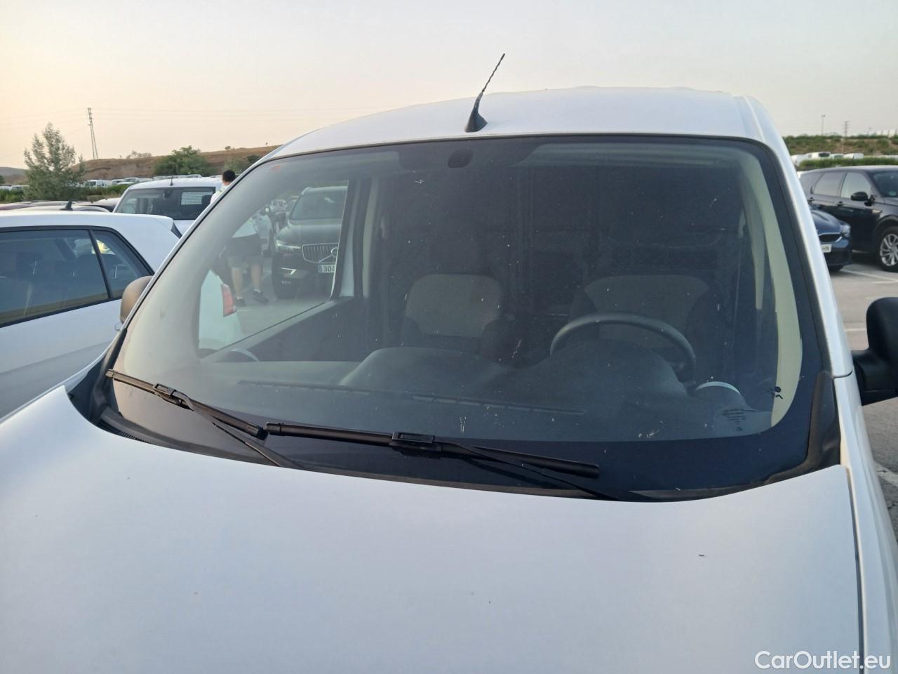  Renault  Kangoo  II Furgón Professional 1.5 dCi 95CV MT6 E6dT #1