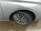  Peugeot  308 Peugeot  SW 1.2 PureTech 110 S&S Active Pack 5d #41