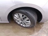  Peugeot  308 Peugeot  SW 1.2 PureTech 110 S&S Active Pack 5d #19