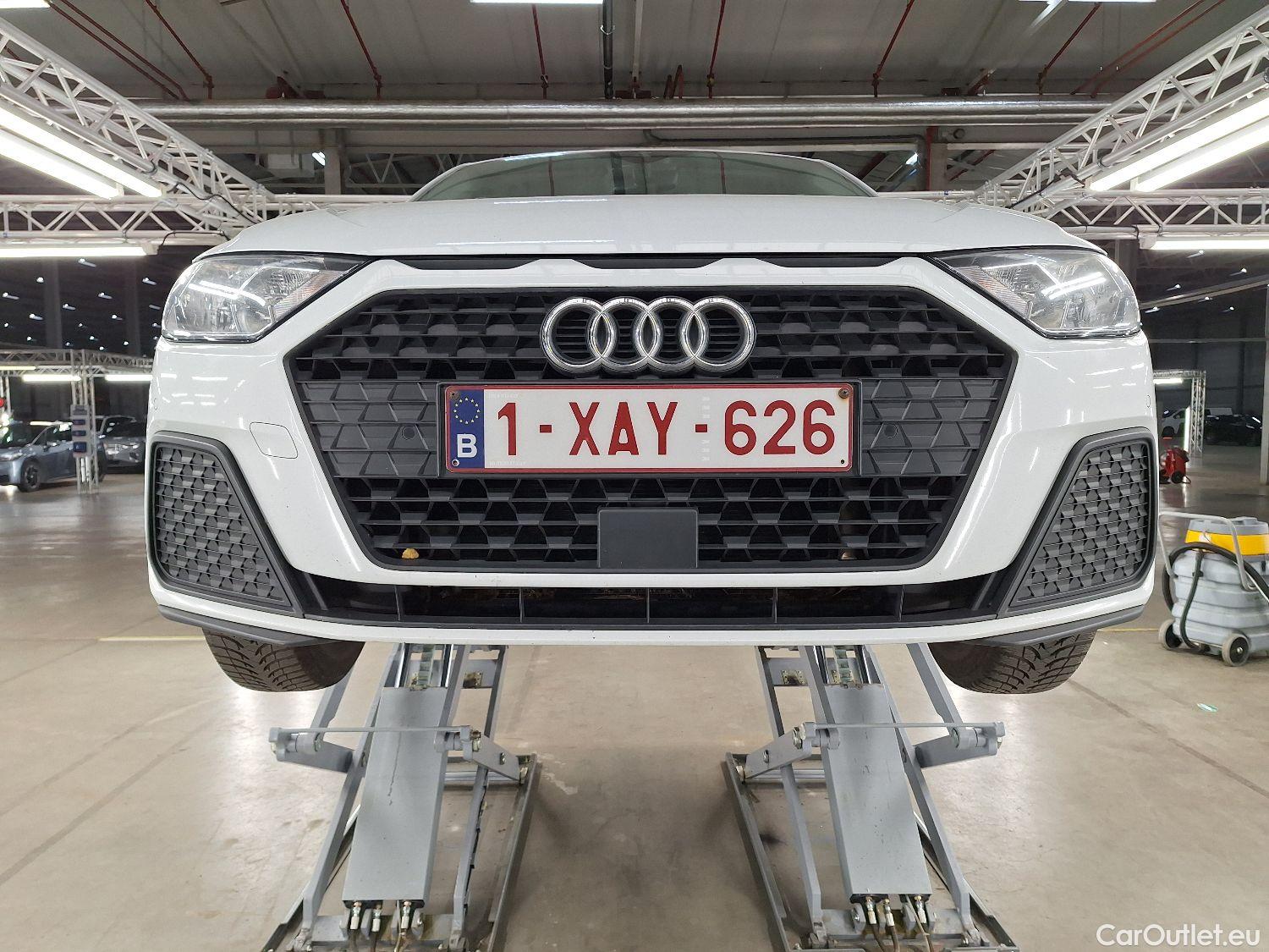  Audi  A1 Sportback Audi, A1 SB '18, Audi  1.0 30 TFSI 85kW S tronic 5d #3
