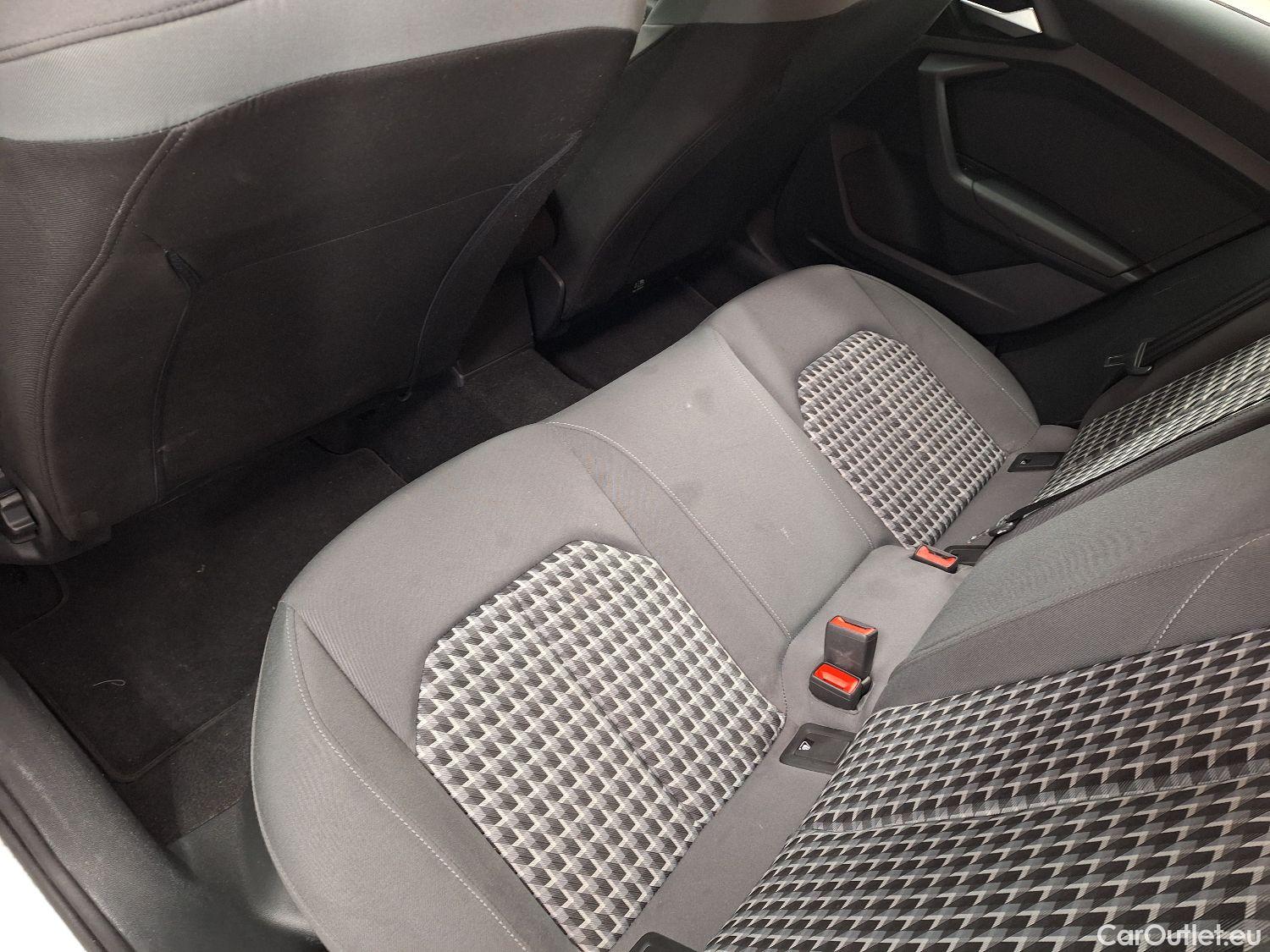  Audi  A1 Sportback Audi, A1 SB '18, Audi  1.0 30 TFSI 85kW S tronic 5d #27