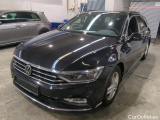  Volkswagen  Passat VARIANT 2.0 TDI SCR DSG  24 
