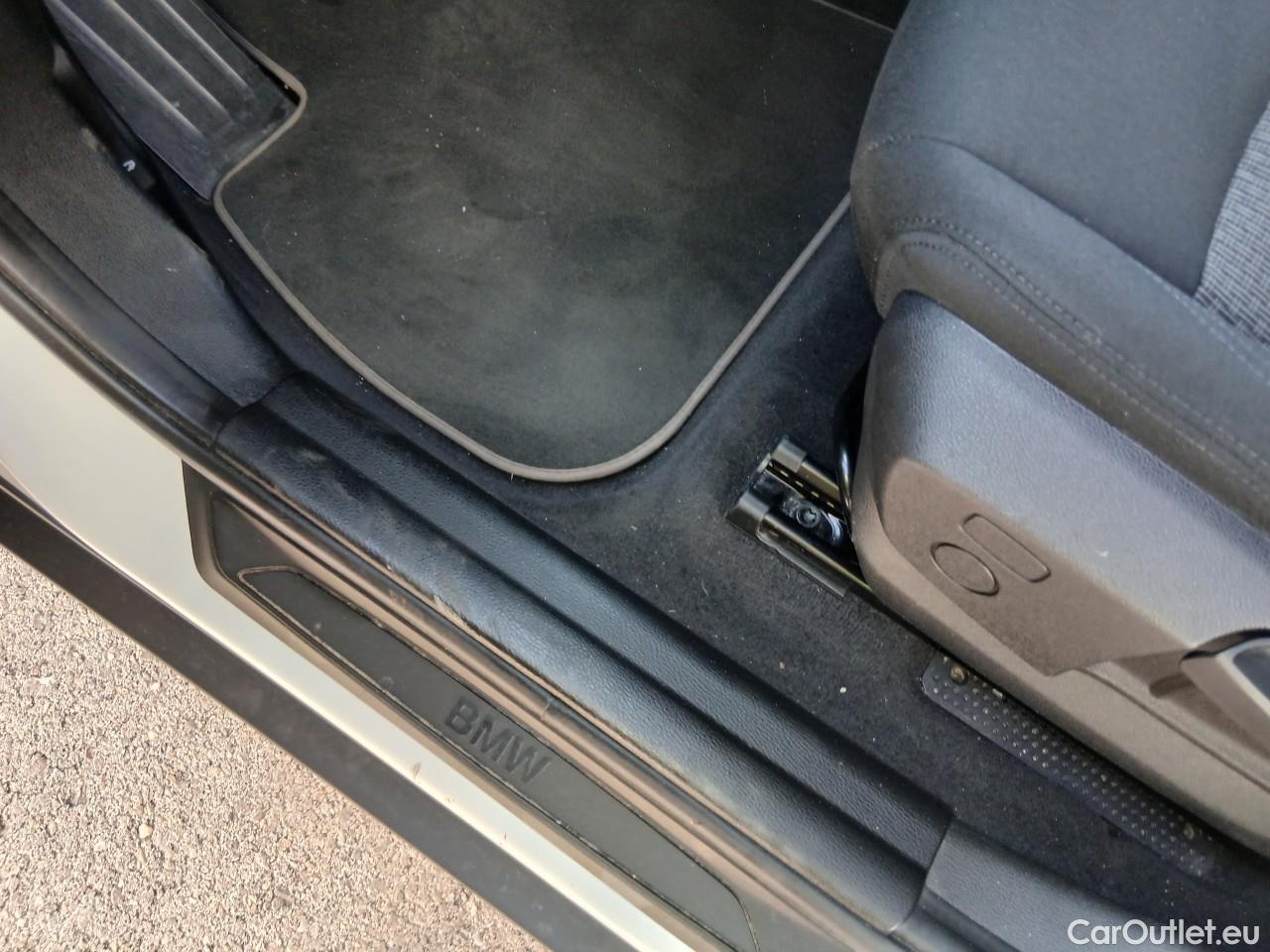  Bmw  X2 Serie  sDrive 18i Advantage 1.5 140CV AT7 E6dT #3