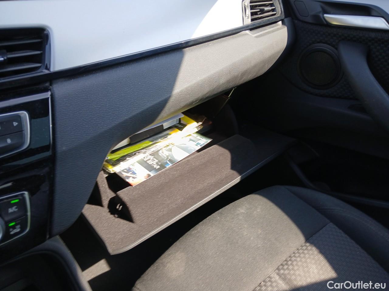  Bmw  X1 Serie  sDrive 18i Advantage 1.5 140CV AT7 E6dT #1