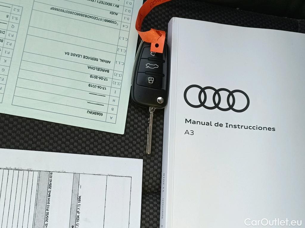  Audi  A3 AUDI  / 2016 / 5P / berlina con portón S line 30 TDI 85kW (116CV) Sportback #4