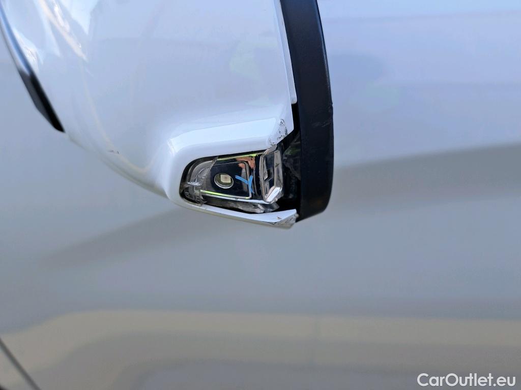  Hyundai  Konna HYUNDAI Kona / 2017 / 5P / todoterreno 1.6 GDI HEV Klass DT #8