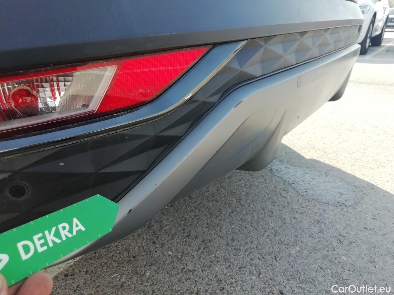  Hyundai  Tucson HYUNDAI  / 2020 / 5P / todoterreno 1.6 CRDI 100kW 48V Tecno DCT 4x4 2C #12