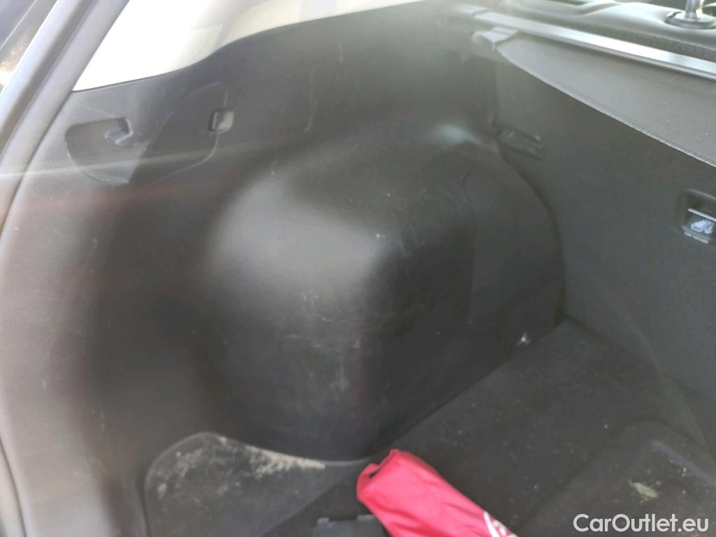  KIA  Niro  Drive 1.6 105CV AT6 E6d #16